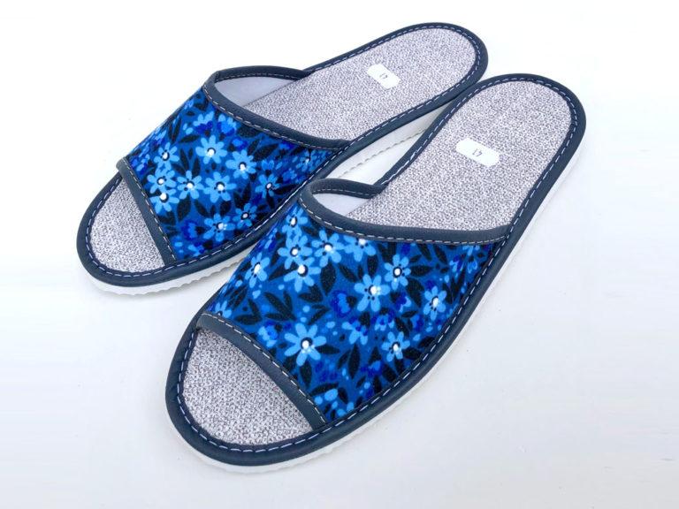 Kapcie damskie „Kwiatek” granatowy