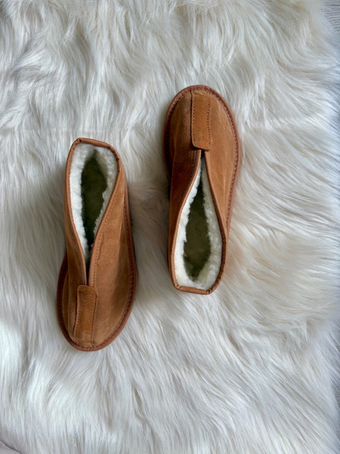 Brązowe bambosze ze skóry naturalnej - zdjęcie 2