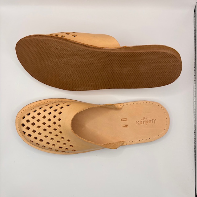 Kapcie ze skóry juchtowej damskie - zdjęcie 3