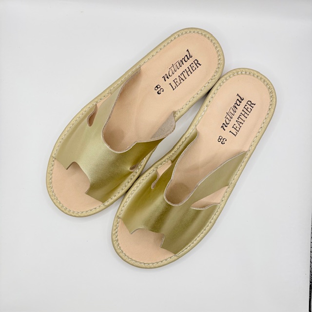 Kapcie damskie skórzane Luna złoty - zdjęcie 3