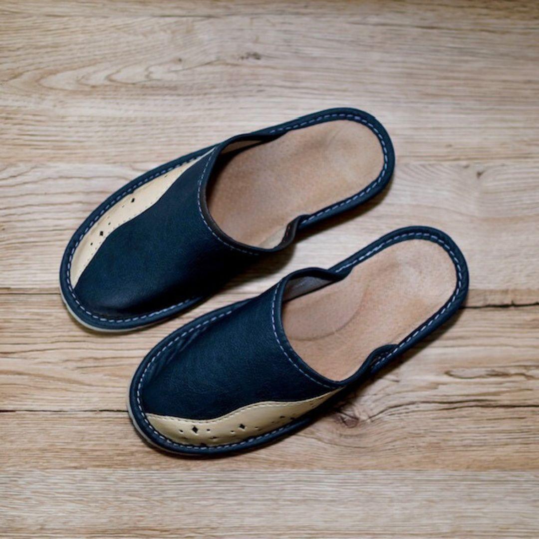 Kapcie damskie „Fala” granatowe